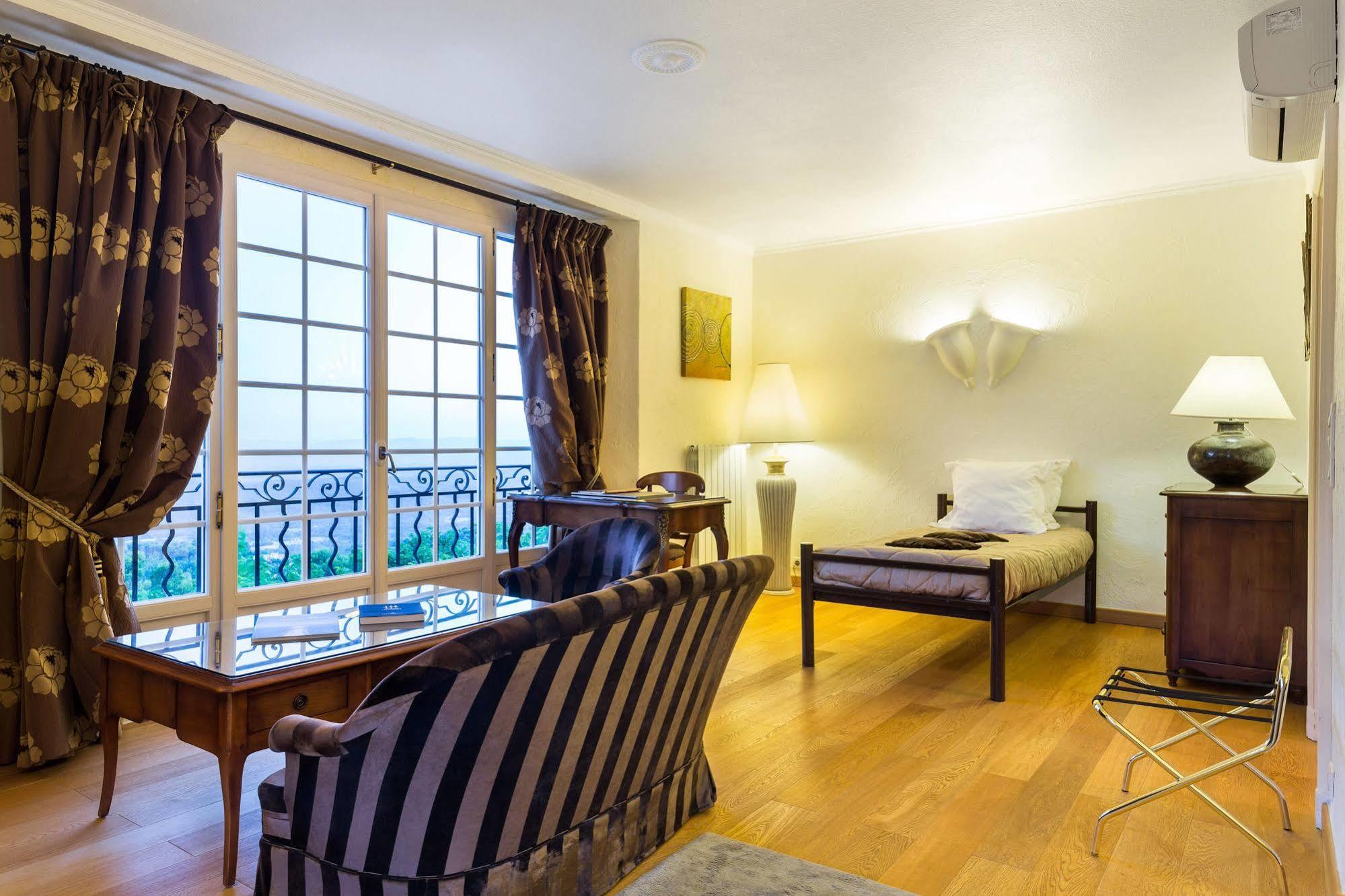 Hotel La Bastide De Hotel&spa Tourtour