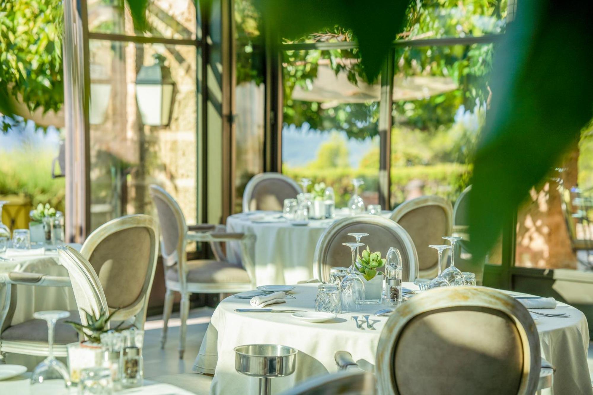 Hotel La Bastide De & 4*