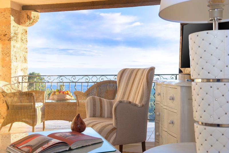 La Bastide De & 4* Tourtour
